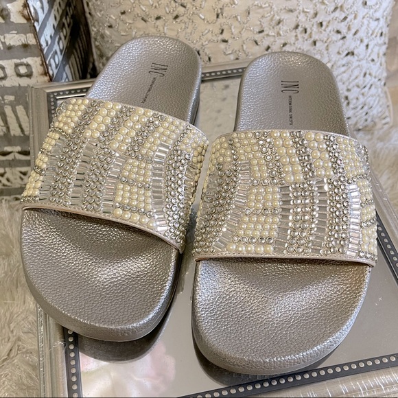 INC Concepts Metallic Slides - Picture 1 of 10